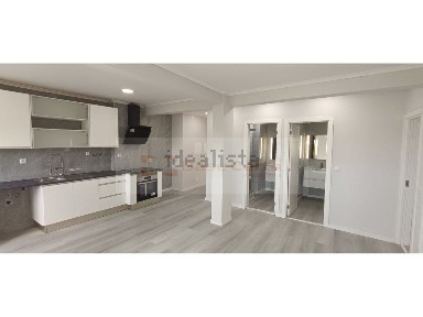 Apartamento T2 à venda na Praceta Cabo da Boa Esperança
