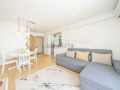 Apartamento T2 à venda na Rua São João de Deus, 100