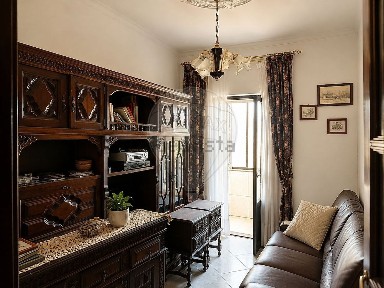 Apartamento T2 à venda na Rua 28 de Setembro de 1974