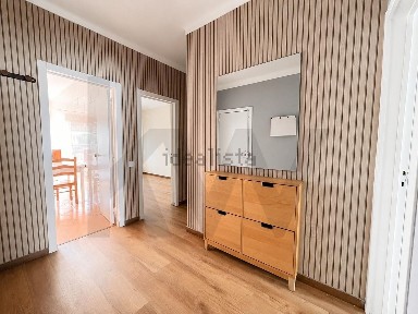 Apartamento T2 à venda na Rua João Maria Jales s/n