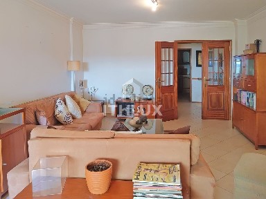Apartamento T2 à venda na Lavradio