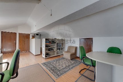 Apartamento T0 à venda na Travessa da Boavista