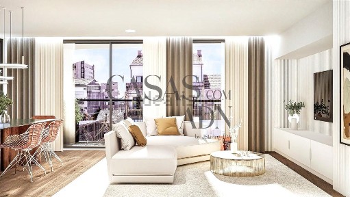 Apartamento T3 à venda na Avenida Doutor Lourenço Peixinho