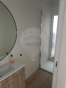 Apartamento T2 à venda na Rua Corgas