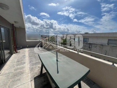 Apartamento T2 à venda na Praia