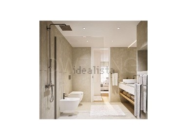 Apartamento T2 à venda na Rua de Santo António