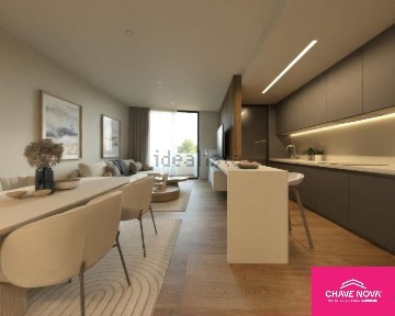 Apartamento T2 à venda na Rua do Foral s/n