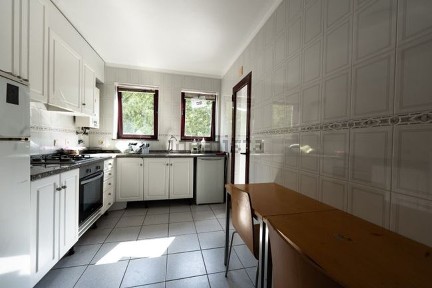 Apartamento T4 à venda na Urbanização Chave s/n