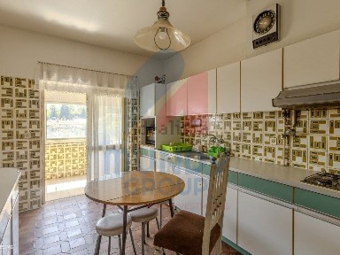 Apartamento T4 à venda em Covilhã e Canhoso