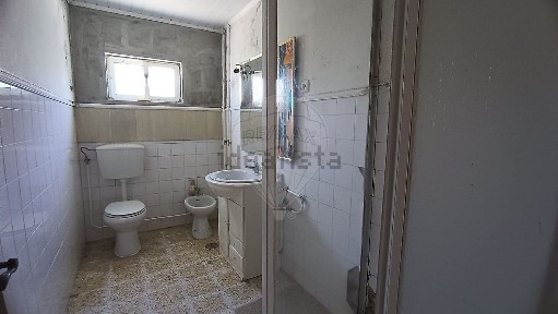 Apartamento T2 à venda na Rua 30 de Junho