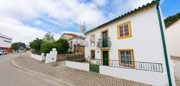 Moradia independente à venda em Vila Velha de Ródão