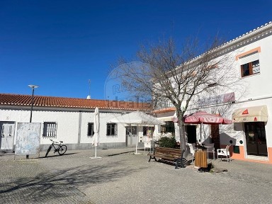 Espaço comercial à venda em Campo