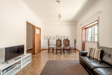 Apartamento T4 à venda na Rua Engenheiro Silvério Pereira da Silva, 24