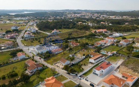 Casa ou moradia à venda na Rua do Alto Nobre s/n