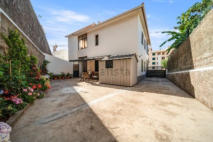 Apartamento T2 à venda na Rua da Olaria