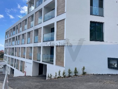 Apartamento T3 à venda em Caniço