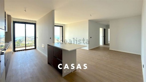 Apartamento T2 à venda em Santo António