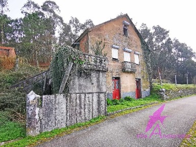 Herdade à venda em Mentrestido