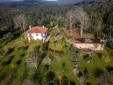 Quinta à venda na Rua do Alto