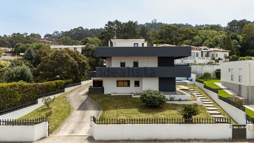 Moradia independente à venda em Moledo e Cristelo