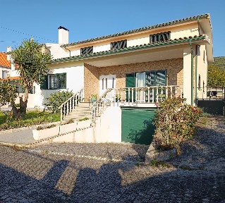 Moradia independente à venda em Moledo e Cristelo
