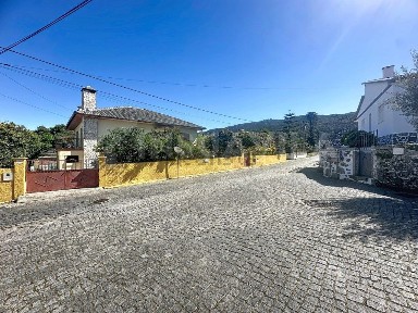 Moradia independente à venda em Moledo e Cristelo