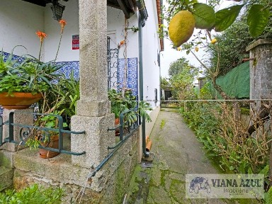 Moradia independente à venda na Rua da Argaçosa, 71