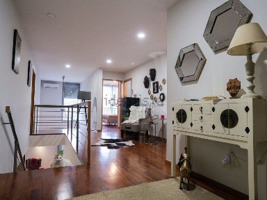 Duplex à venda no Beco dos Azevinhos