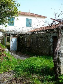 Moradia independente à venda em Covas