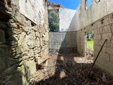 Moradia independente à venda em Cabração e Moreira do Lima