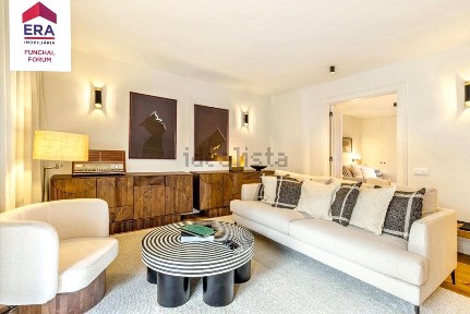 Apartamento T3 à venda na Avenida do Infante, 11