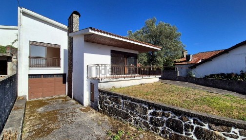 Casa ou moradia à venda em Barroselas