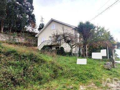 Moradia geminada à venda em Roussas