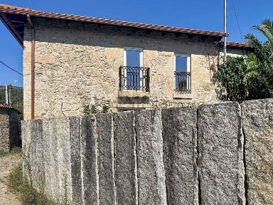 Moradia independente à venda em Cerdal