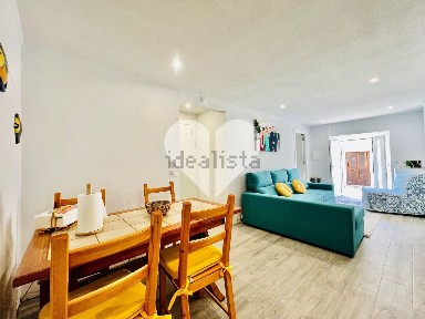 Apartamento T1 à venda na Travessa do Outeiro, 9