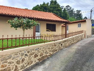 Casa ou moradia à venda na Rua das Devesinhas