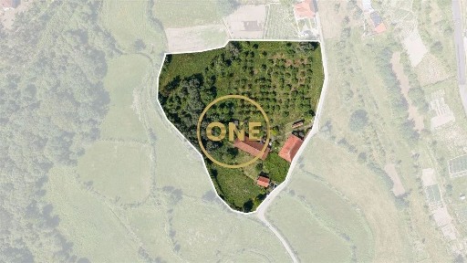 Quinta à venda em Valdreu