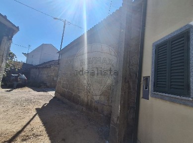 Carvalhal Redondo, Rua de Santo António