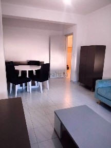 Arrendamento de apartamento T2 na Rua Gonçalo Mendes da Maia, 16