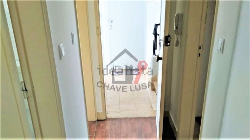 Arrendamento de apartamento T2 em São João Baptista