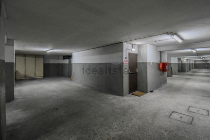 Arrendamento de apartamento T3 na Rua Hernâni Torres, 79