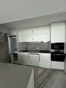 Arrendamento de apartamento T1 na Rua João Allen, 103