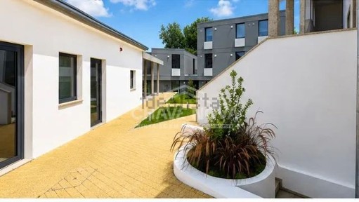 Arrendamento de apartamento T0 na Rua Moalde de Baixo, 185