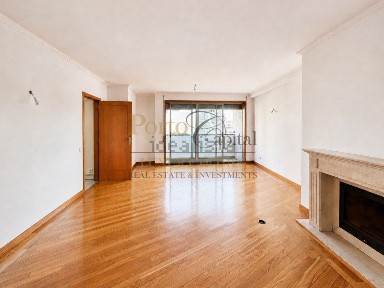 Arrendamento de apartamento T3 no Centro