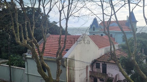 Arrendamento de apartamento T2 na Rua de Gondarém, 1052
