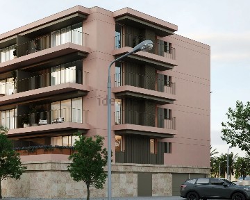 Apartamento T2 à venda na Rua do Alportel, 325