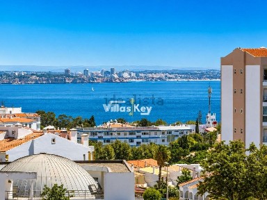 Apartamento T2 à venda no Porto de Mós