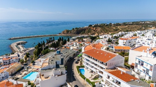 Albufeira e Olhos de Água, Albufeira, Bairro Marina de Albufeira - Cerro da Piedade, Rua Samora Barros