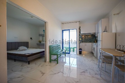 Apartamento T1 à venda na Avenida das Comunidades Lusíadas