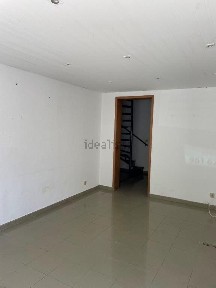 Arrendamento de espaço comercial no Largo Antero de Quental s/n